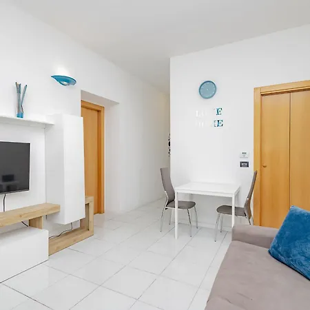 Casablanca Apartment Lecco